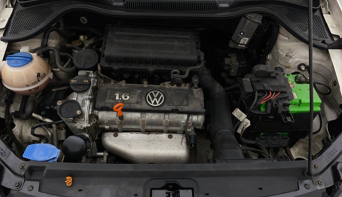 2013 Volkswagen Vento HIGHLINE 1.6 MPI, Petrol, Manual, 71,330 km, Open Bonet