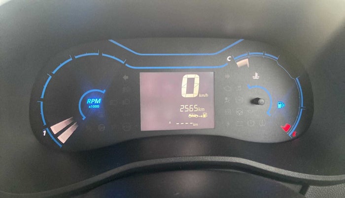 2022 Renault Kwid RXT 1.0 (O), Petrol, Manual, 2,552 km, Odometer Image