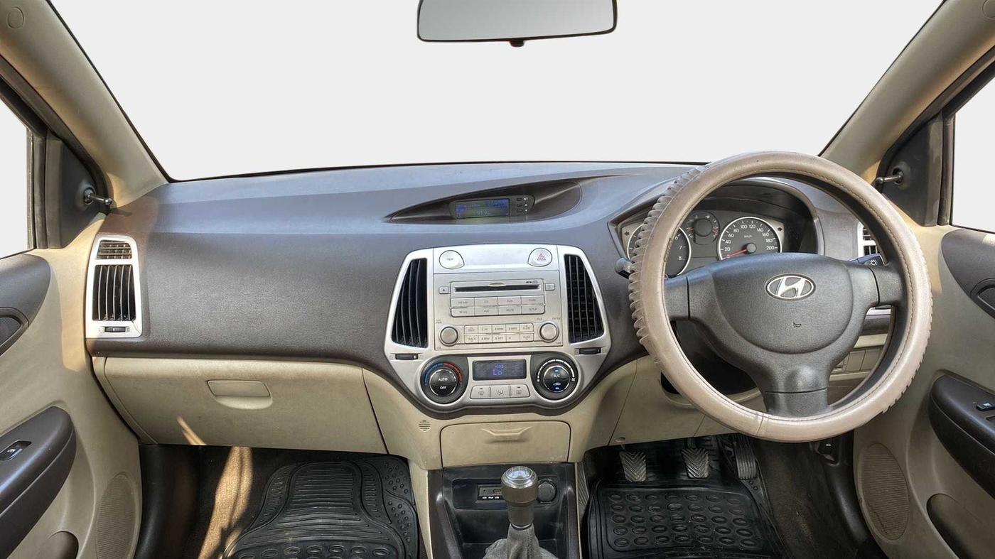 2011 Hyundai i20 MAGNA (O) 1.2, Petrol, Manual, 35,856 km, Dashboard