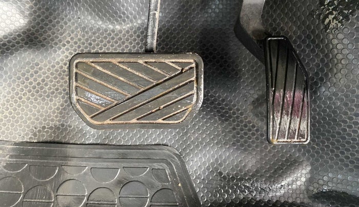 2016 Maruti Celerio ZXI AMT, Petrol, Automatic, 15,557 km, Pedals