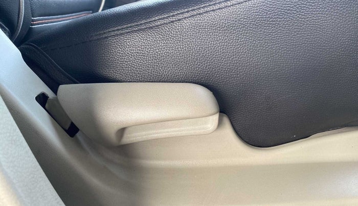 2016 Maruti Celerio ZXI AMT, Petrol, Automatic, 15,557 km, Driver Side Adjustment Panel