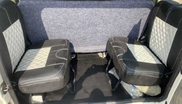 2022 Mahindra Bolero B4, Diesel, Manual, 29,115 km, Third Seat Row ( optional )