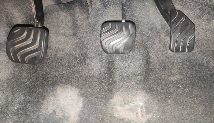 2016 Datsun Redi Go S, Petrol, Manual, 48,024 km, Pedals