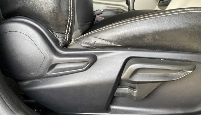2022 Tata TIGOR XZ PLUS CNG, CNG, Manual, 27,420 km, Driver Side Adjustment Panel