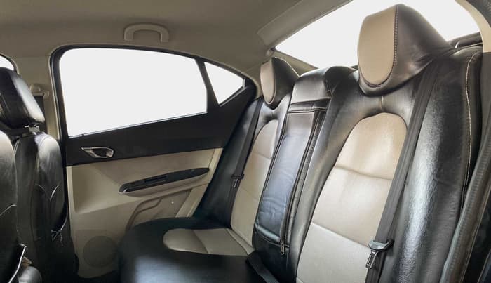 2022 Tata TIGOR XZ PLUS CNG, CNG, Manual, 27,420 km, Right Side Rear Door Cabin