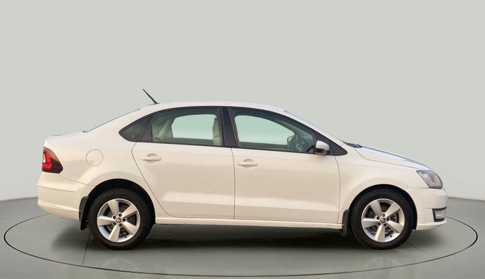 2017 Skoda Rapid AMBITION 1.5 TDI, Diesel, Manual, 80,003 km, Right Side View