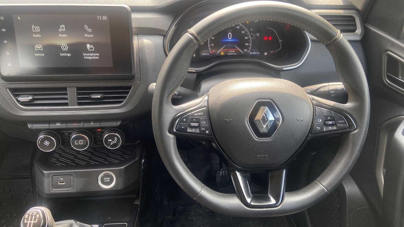2021 Renault Kiger RXZ MT, Petrol, Manual, 16,840 km, Steering Wheel Close Up