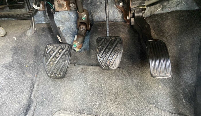 2017 Datsun Go Plus T, Petrol, Manual, 72,852 km, Pedals