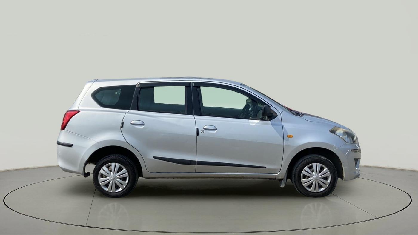 2017 Datsun Go Plus T, Petrol, Manual, 72,852 km, Right Side View