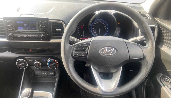 2022 Hyundai VENUE S 1.2, Petrol, Manual, 14,021 km, Steering Wheel Close Up