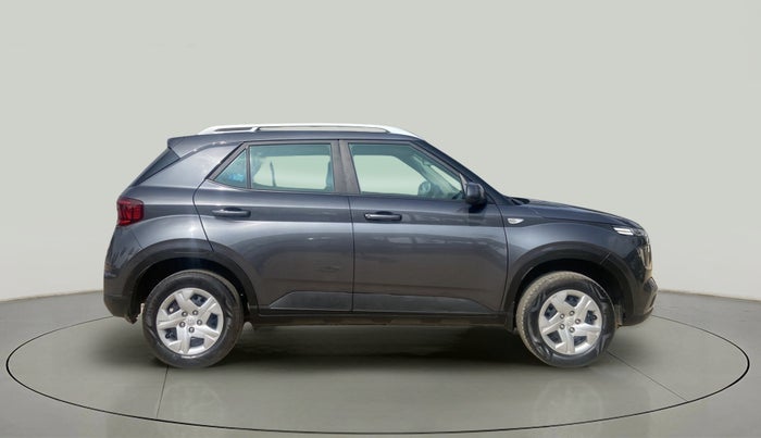 2022 Hyundai VENUE S 1.2, Petrol, Manual, 14,021 km, Right Side View