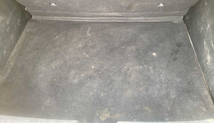 2022 Hyundai VENUE S 1.2, Petrol, Manual, 14,021 km, Boot Inside