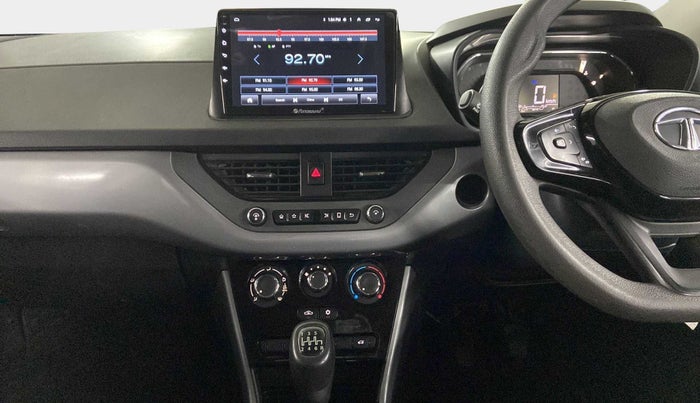 2022 Tata NEXON XM SUNROOF PETROL, Petrol, Manual, 39,820 km, Air Conditioner