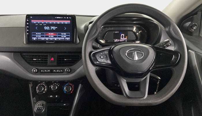 2022 Tata NEXON XM SUNROOF PETROL, Petrol, Manual, 39,820 km, Steering Wheel Close Up