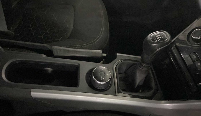 2022 Tata NEXON XM SUNROOF PETROL, Petrol, Manual, 39,820 km, Gear Lever