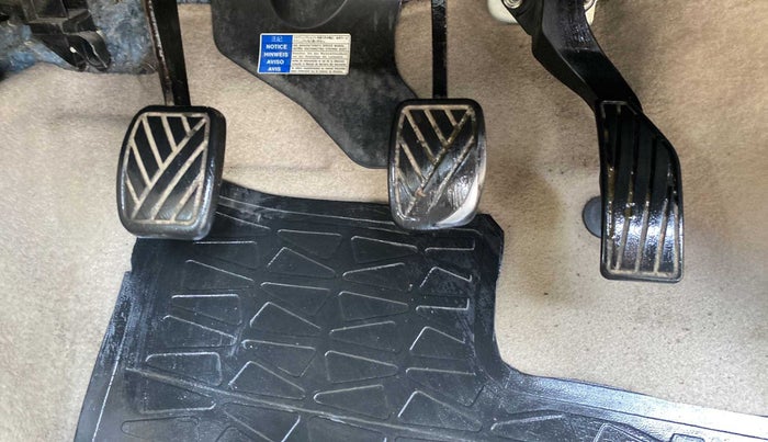 2016 Maruti Swift Dzire ZXI, Petrol, Manual, 87,691 km, Pedals