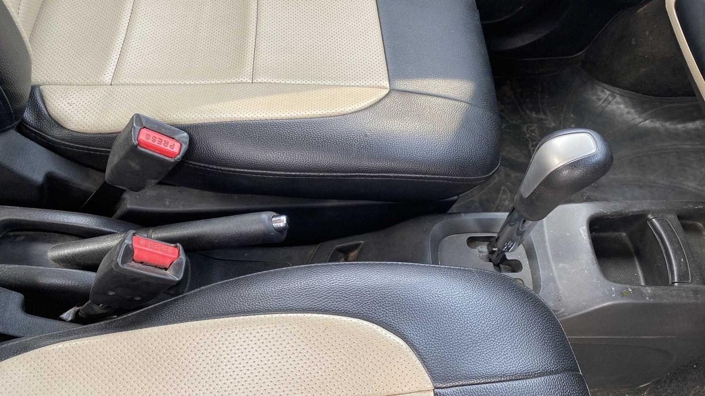 2018 Maruti Wagon R 1.0 VXI (O) AMT, Petrol, Automatic, 67,183 km, Gear Lever