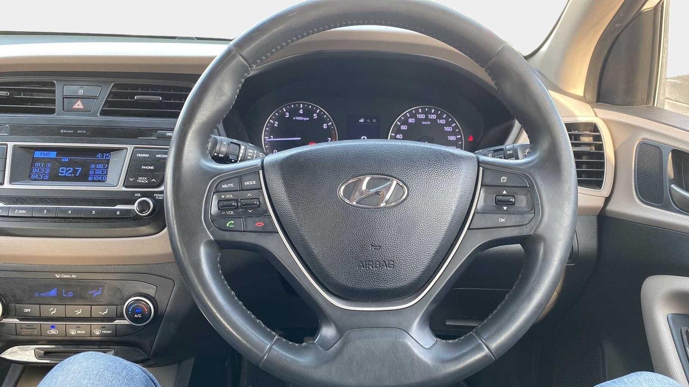 2016 Hyundai Elite i20 ASTA 1.2, Petrol, Manual, 60,841 km, Steering Wheel Close Up