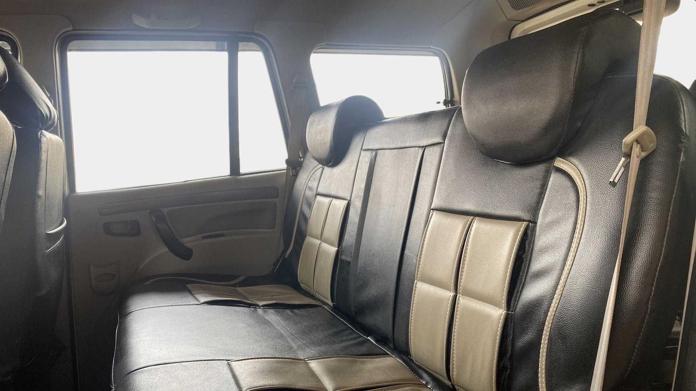 2020 Mahindra Scorpio S5, Diesel, Manual, 63,390 km, Right Side Rear Door Cabin