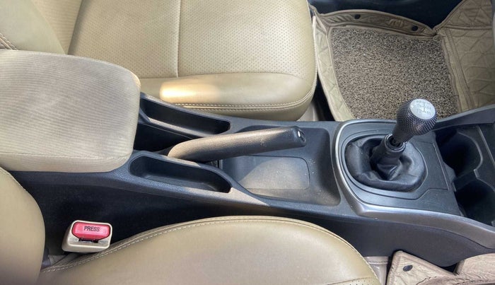 2015 Honda City 1.5L I-VTEC SV, Petrol, Manual, 80,640 km, Gear Lever