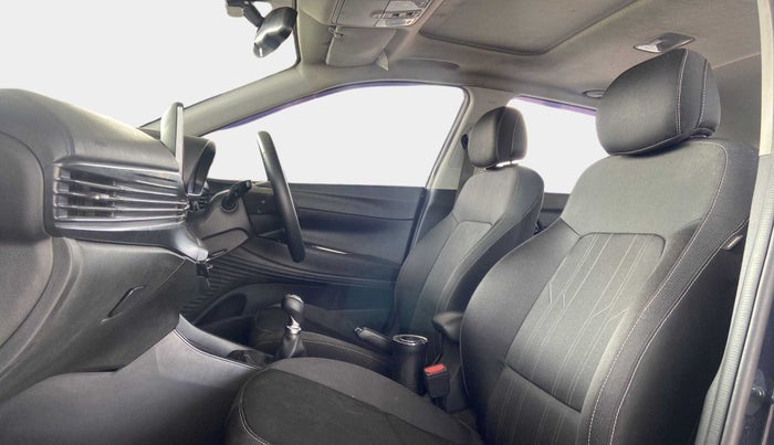 2021 Hyundai NEW I20 ASTA (O) 1.2 MT, Petrol, Manual, 47,745 km, Right Side Front Door Cabin