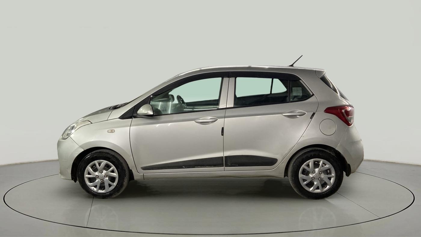 2017 Hyundai Grand i10 MAGNA 1.2 KAPPA VTVT, Petrol, Manual, 38,087 km, Left Side