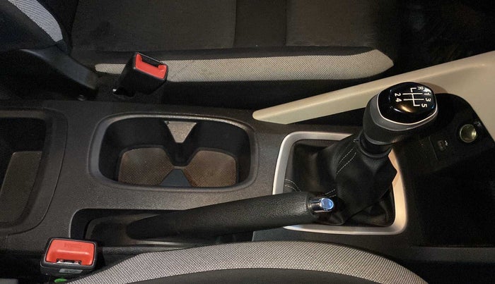 2023 Nissan MAGNITE XV MT, Petrol, Manual, 4,727 km, Gear Lever