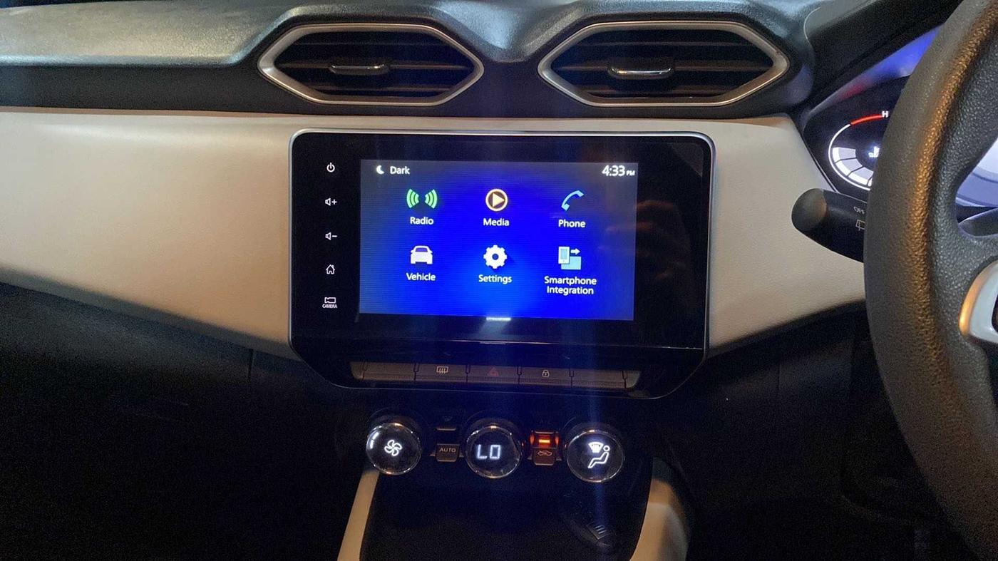 2023 Nissan MAGNITE XV MT, Petrol, Manual, 4,727 km, Air Conditioner