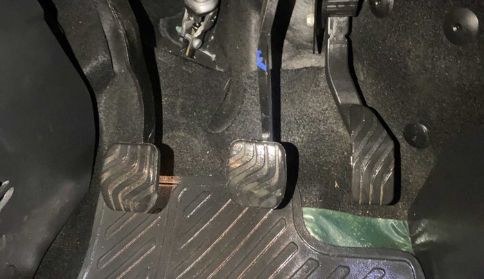 2023 Nissan MAGNITE XV MT, Petrol, Manual, 4,727 km, Pedals