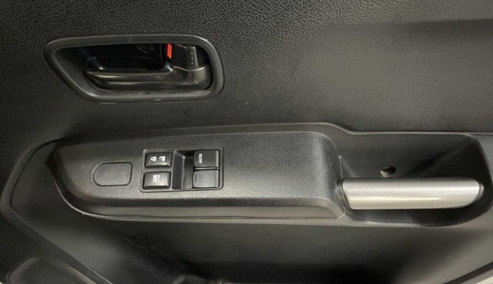 2021 Maruti IGNIS SIGMA 1.2, Petrol, Manual, 22,968 km, Driver Side Door Panels Control