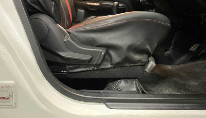 2021 Maruti IGNIS SIGMA 1.2, Petrol, Manual, 22,968 km, Driver Side Adjustment Panel