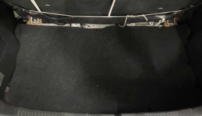 2021 Maruti IGNIS SIGMA 1.2, Petrol, Manual, 22,968 km, Boot Inside