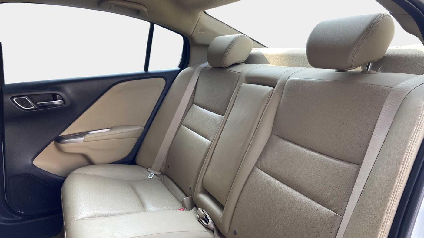 2018 Honda City 1.5L I-VTEC ZX CVT, Petrol, Automatic, 62,085 km, Right Side Rear Door Cabin