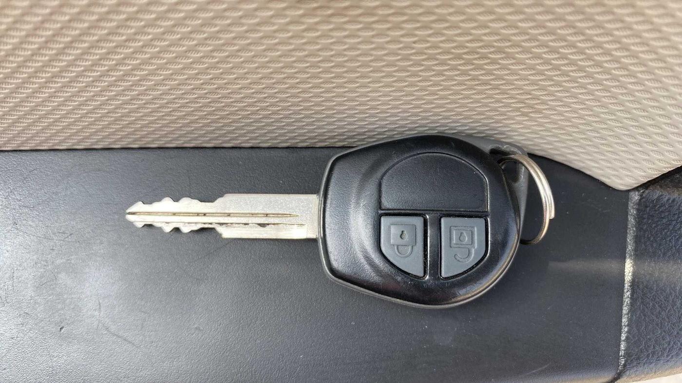 2021 Maruti Alto VXI PLUS, Petrol, Manual, 8,771 km, Key Close Up