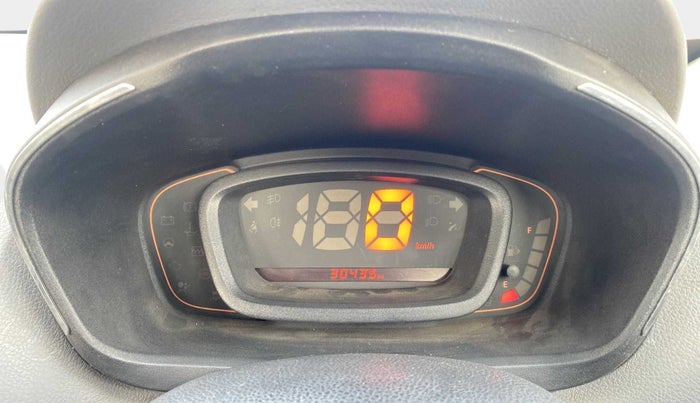 2017 Renault Kwid RXT 0.8, Petrol, Manual, 30,414 km, Odometer Image