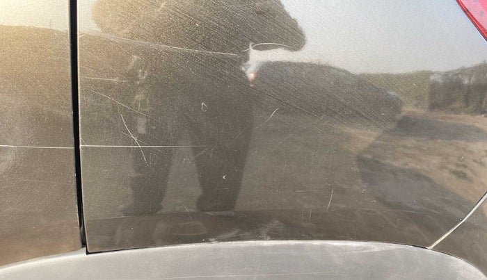 2017 Renault Kwid RXT 0.8, Petrol, Manual, 30,414 km, Left quarter panel - Slightly dented