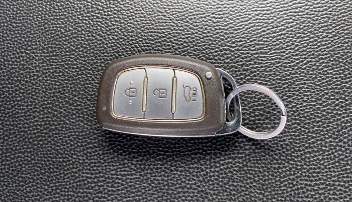 2015 Hyundai i20 Active 1.2 SX, Petrol, Manual, 39,790 km, Key Close Up