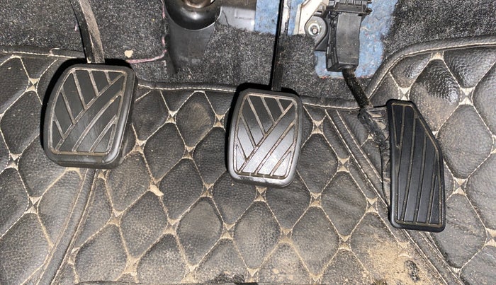 2021 Maruti Swift ZXI, Petrol, Manual, 7,983 km, Pedals