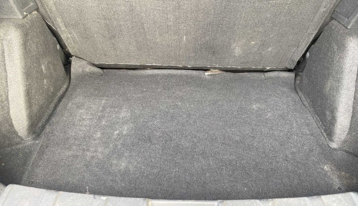 2018 Tata NEXON XM PETROL, Petrol, Manual, 46,831 km, Boot Inside