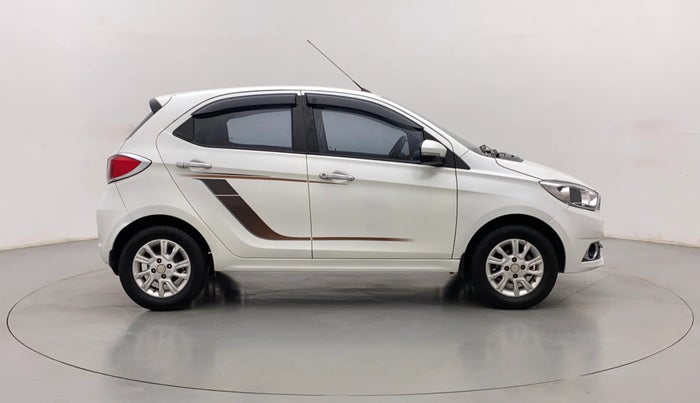 2017 Tata Tiago XZA PETROL, Petrol, Automatic, 45,950 km, Right Side View
