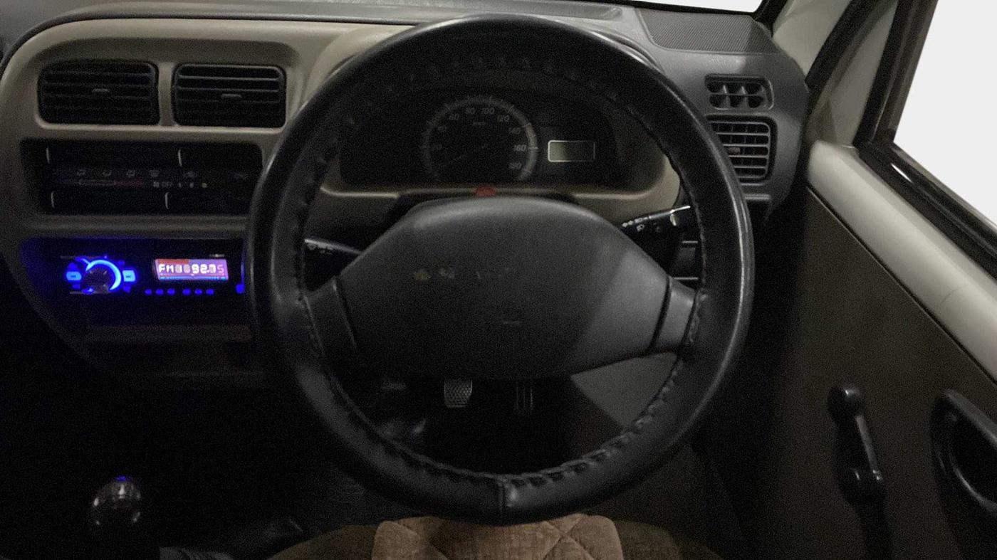 2016 Maruti Eeco 5 STR WITH A/C+HTR, Petrol, Manual, 80,183 km, Steering Wheel Close Up