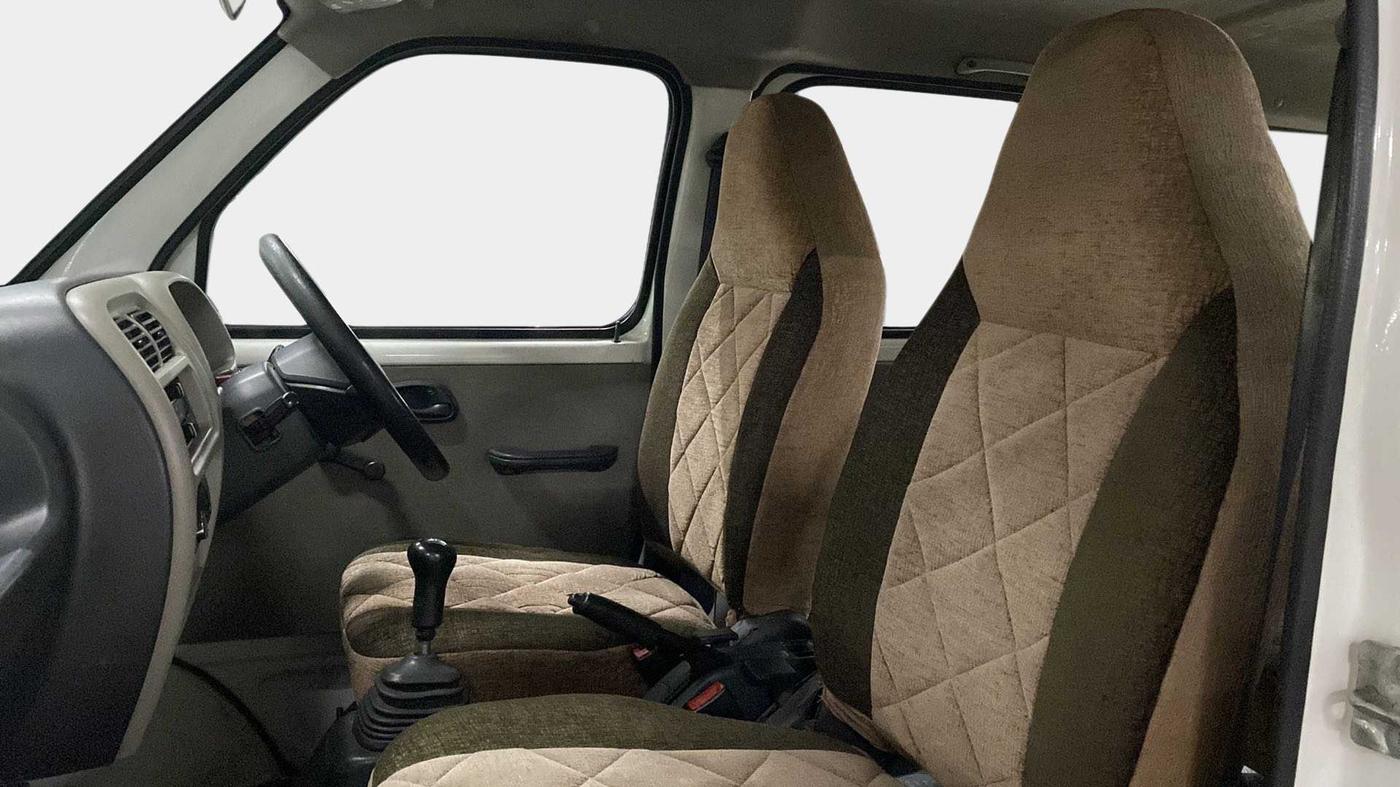 2016 Maruti Eeco 5 STR WITH A/C+HTR, Petrol, Manual, 80,183 km, Right Side Front Door Cabin