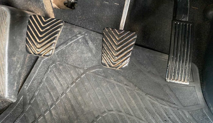 2013 Hyundai i20 SPORTZ 1.4 CRDI, Diesel, Manual, 99,974 km, Pedals