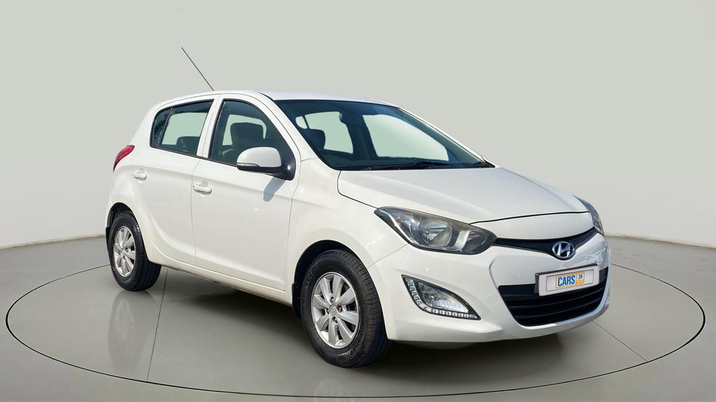 2013 Hyundai i20 SPORTZ 1.4 CRDI, Diesel, Manual, 99,974 km, Right Front Diagonal