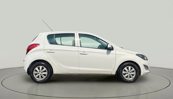 2013 Hyundai i20 SPORTZ 1.4 CRDI, Diesel, Manual, 99,974 km, Right Side View