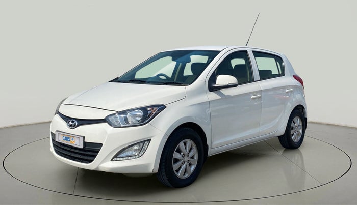 2013 Hyundai i20 SPORTZ 1.4 CRDI, Diesel, Manual, 99,974 km, Left Front Diagonal