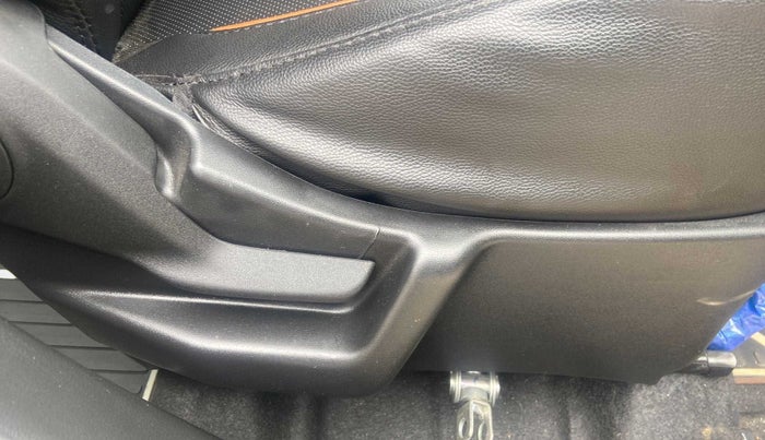 2023 Maruti New Wagon-R ZXI 1.2, Petrol, Manual, 2,814 km, Driver Side Adjustment Panel