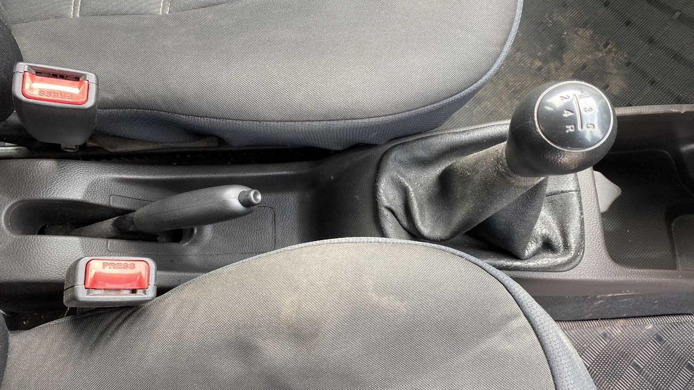 2014 Hyundai Eon ERA +, Petrol, Manual, 22,622 km, Gear Lever