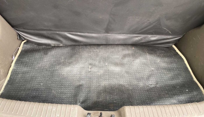 2013 Hyundai i10 MAGNA 1.2, Petrol, Manual, 85,634 km, Boot Inside