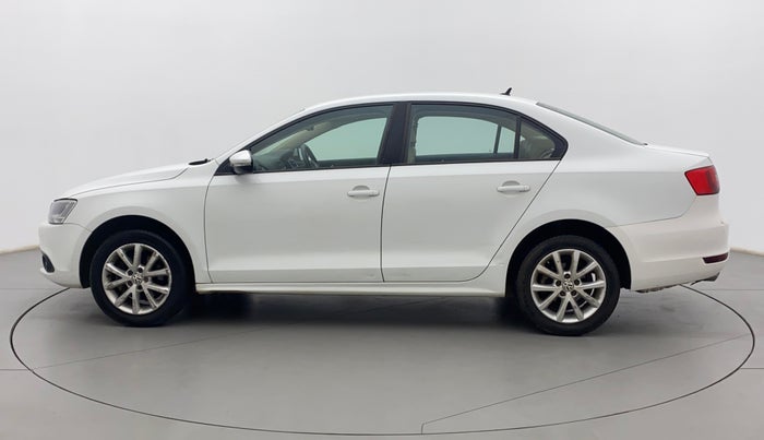 2014 Volkswagen Jetta COMFORTLINE TSI, Petrol, Manual, 1,13,604 km, Left Side